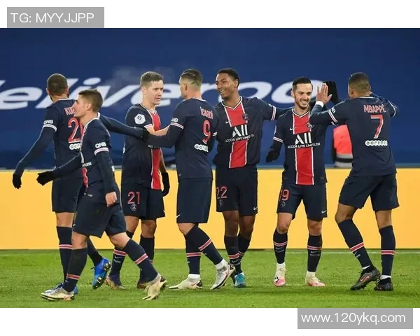 巴黎与拜仁激战回顾:精彩瞬间与战术分析的深度解读 巴黎与拜仁激战回顾:精彩瞬间与战术分析的深度解读