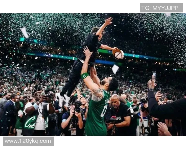 拉塞尔32分助篮网大胜凯尔特人，开启季后赛新征程