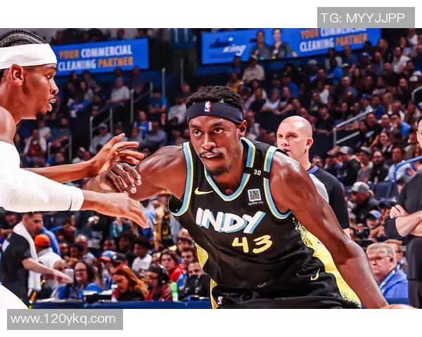 勇士与雷霆激战正酣纬来体育全程直播精彩瞬间