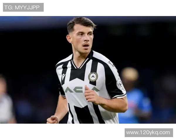 萨马尔季奇：从草根球员到足坛新星的传奇成长之路